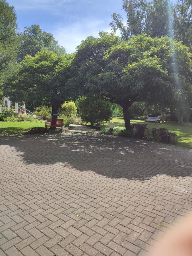 The Fairway Guesthouse Senekal Dış mekan fotoğraf